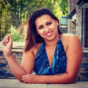 Meet your Posher, Alyssa